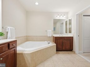 2905 Saintsbury Plaza 312, Fairfax VA 22031