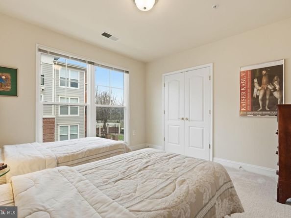 2905 Saintsbury Plaza 312, Fairfax VA 22031