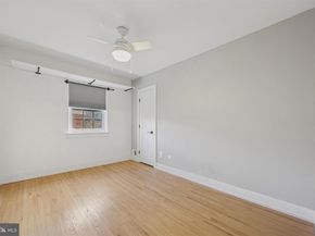 833 Green Valley Drive, Philadelphia PA 19128