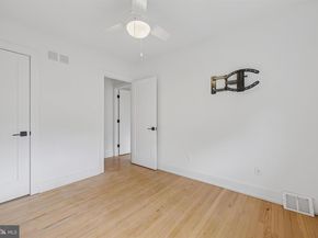 833 Green Valley Drive, Philadelphia PA 19128