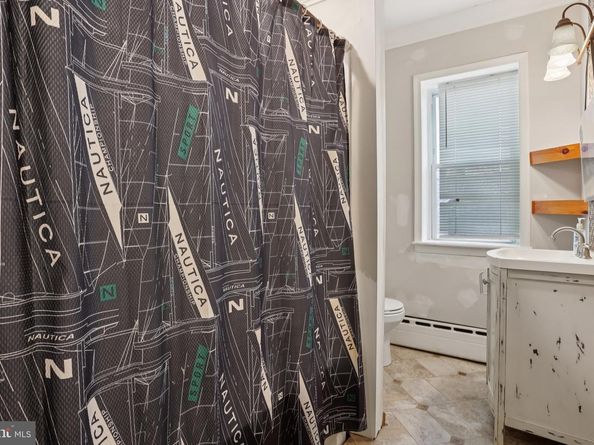 6538 Torresdale Avenue, Philadelphia PA 19135