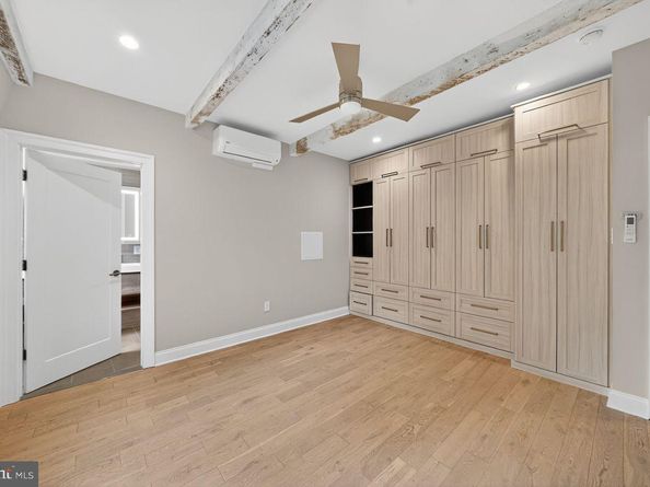 236 S 21st Street CD, Philadelphia PA 19103