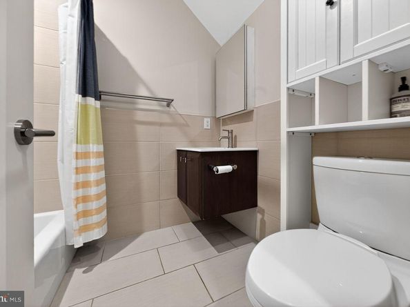 236 S 21st Street CD, Philadelphia PA 19103