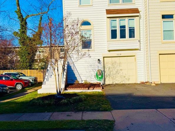 529 Dakota Drive, Herndon VA 20170