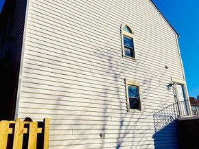 529 Dakota Drive, Herndon VA 20170