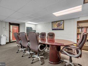 1711 Massachusetts NW 223, Washington DC 20036