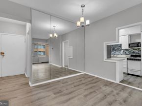 1711 Massachusetts NW 223, Washington DC 20036