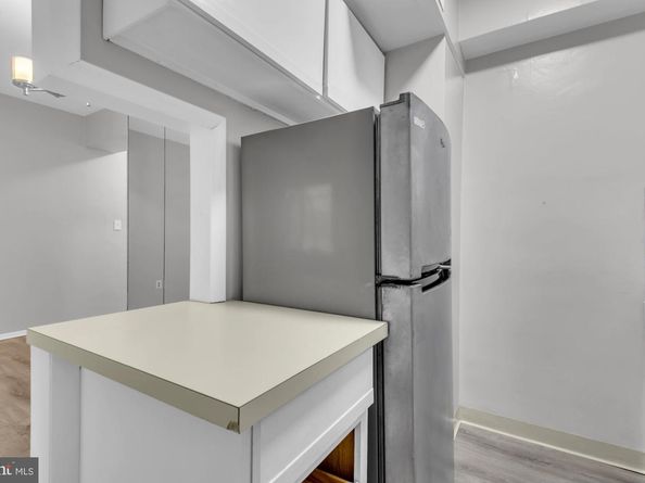 1711 Massachusetts NW 223, Washington DC 20036