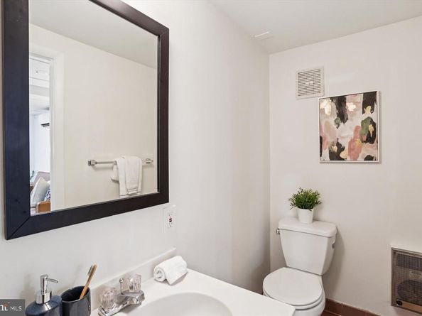 3622 Veazey Street NW, Washington DC 20008