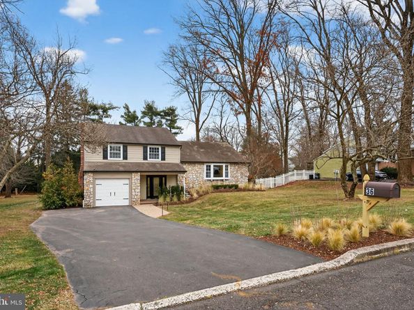 36 Hickory Drive, Southampton PA 18966