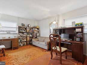 2127 Hoffnagle Street, Philadelphia PA 19152