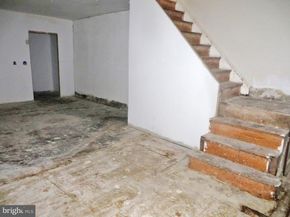 5715 Torresdale Avenue, Philadelphia PA 19135