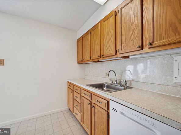 1001 City Avenue W106, Wynnewood PA 19096