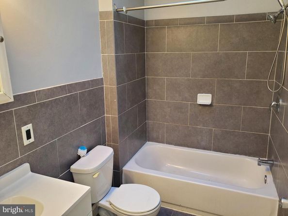 5933 Lansdowne Avenue, Philadelphia PA 19151