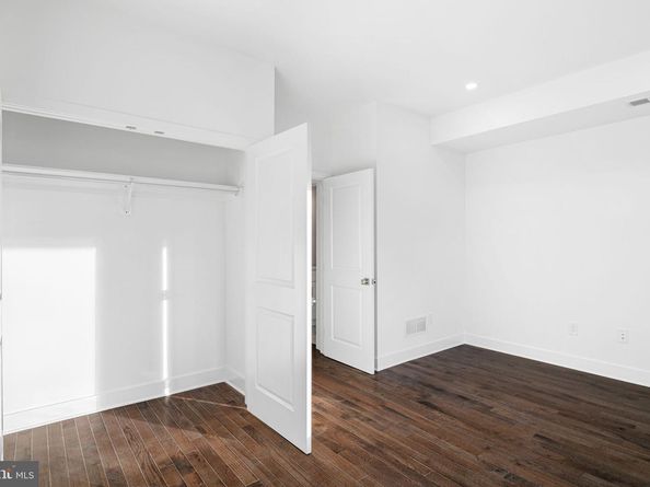 1327 S Capitol Street, Philadelphia PA 19146