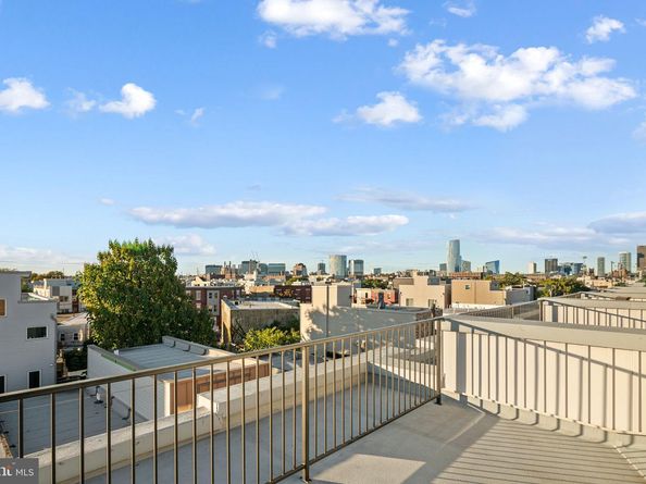 1327 S Capitol Street, Philadelphia PA 19146