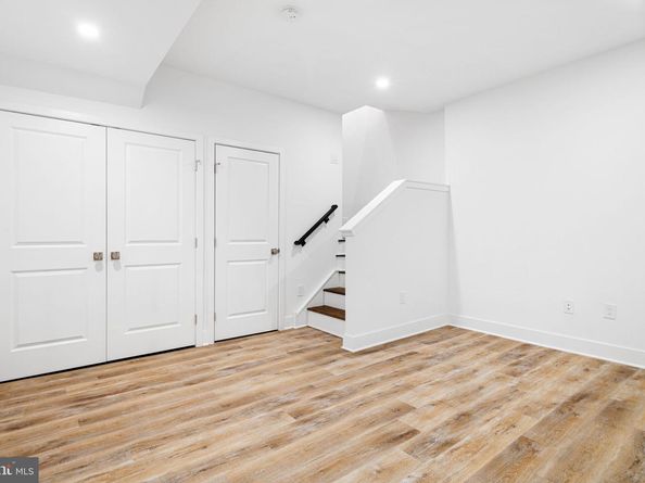 1327 S Capitol Street, Philadelphia PA 19146