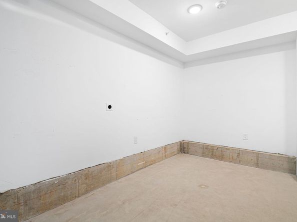 1327 S Capitol Street, Philadelphia PA 19146