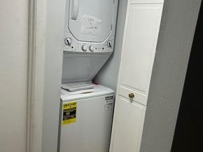 1923 Wilson Lane 201, Mclean VA 22102