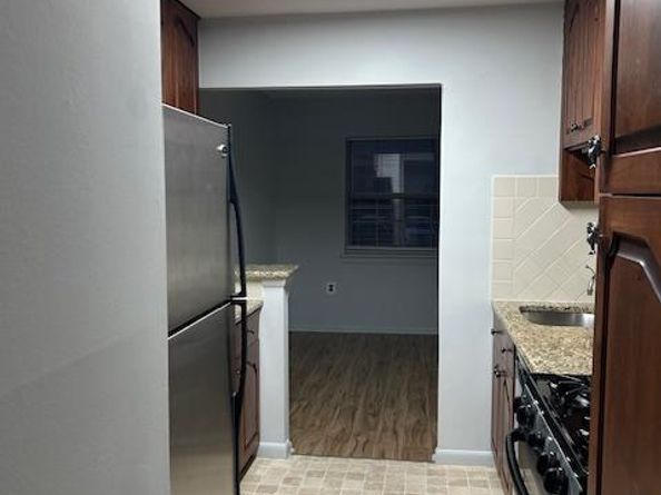 1923 Wilson Lane 201, Mclean VA 22102