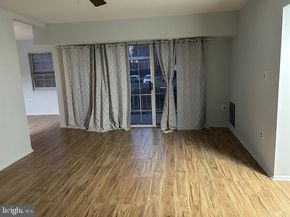 1923 Wilson Lane 201, Mclean VA 22102