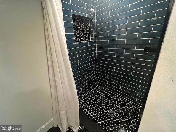 4816 Dodson Drive, Annandale VA 22003