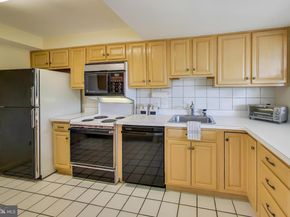 5450 Whitley Park Terrace 806, Bethesda MD 20814