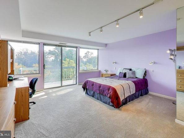 5450 Whitley Park Terrace 806, Bethesda MD 20814