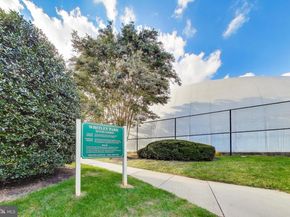 5450 Whitley Park Terrace 806, Bethesda MD 20814