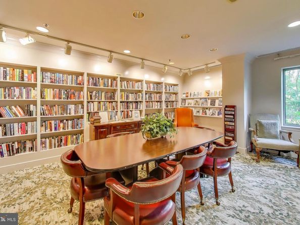 5450 Whitley Park Terrace 806, Bethesda MD 20814