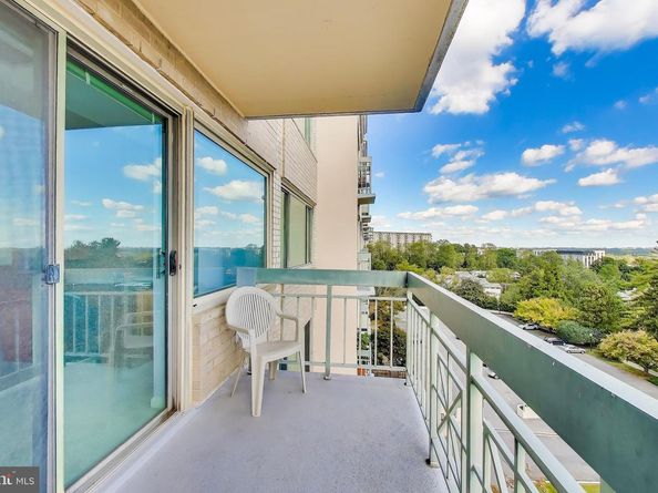 5450 Whitley Park Terrace 806, Bethesda MD 20814
