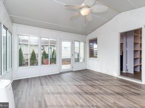 1000 Stephen Avenue, Croydon PA 19021