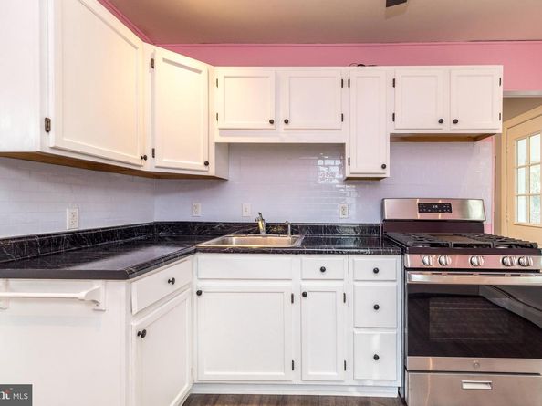 1000 Stephen Avenue, Croydon PA 19021