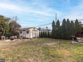 1000 Stephen Avenue, Croydon PA 19021