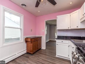 1000 Stephen Avenue, Croydon PA 19021