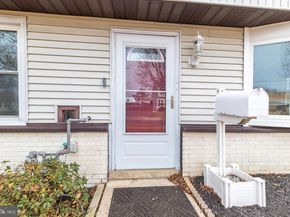 1000 Stephen Avenue, Croydon PA 19021