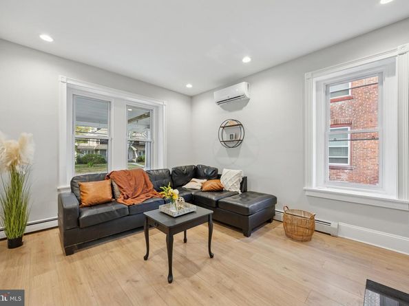 405 N Swarthmore Avenue, Ridley Park PA 19078