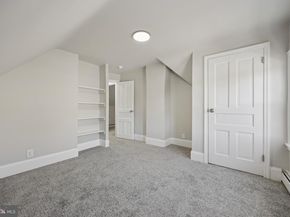 405 N Swarthmore Avenue, Ridley Park PA 19078