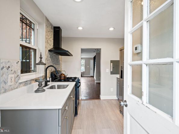 1848 Capitol Avenue NE, Washington DC 20002