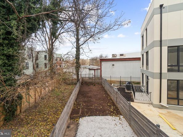 1848 Capitol Avenue NE, Washington DC 20002