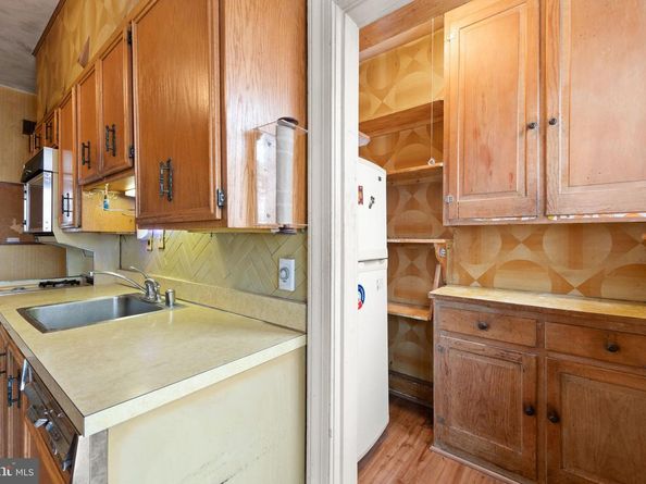 1702 Webster Street NW, Washington DC 20011