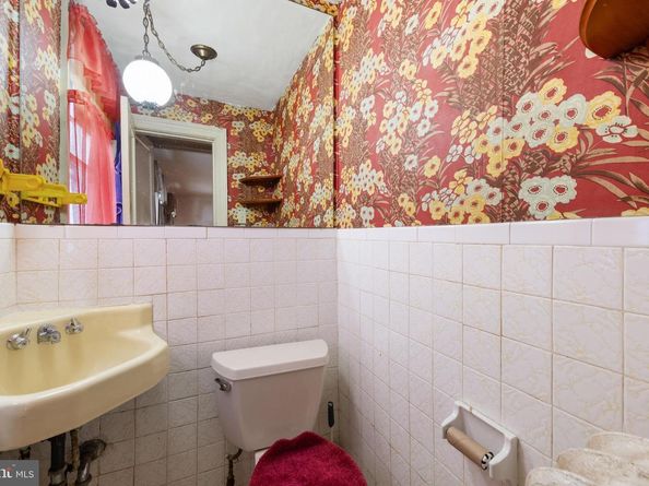 1702 Webster Street NW, Washington DC 20011