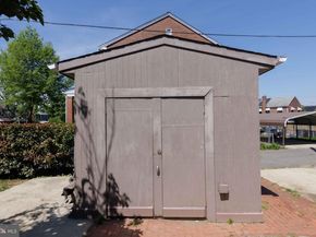 1927 21st Place SE, Washington DC 20020