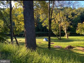 880 Macclesfield, Furlong PA 18925