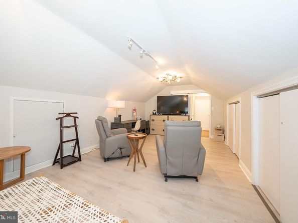 1022 Clover Hill Road, Wynnewood PA 19096