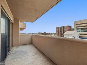 1301 N Courthouse Road 1205, Arlington VA 22201