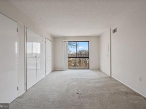 250 S Reynolds Street 411, Alexandria VA 22304