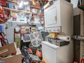 2005 E Sergeant Street, Philadelphia PA 19125