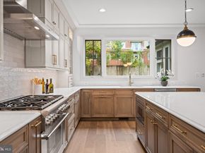 2133 N Oakland Street, Arlington VA 22207