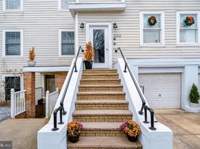 330 4TH Street 2A, Jersey City NJ 07302